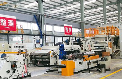 Automatic Ligne de production de membranes d'étanchéité auto-adhésives en butyle